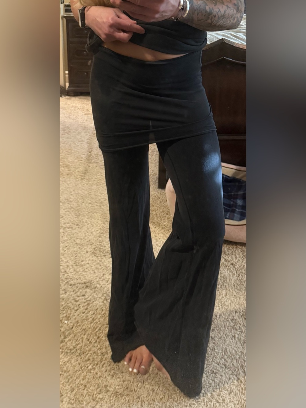 Lucy Activewear Black Boot-Cut Wide-Leg Pants - Picture 3 of 6